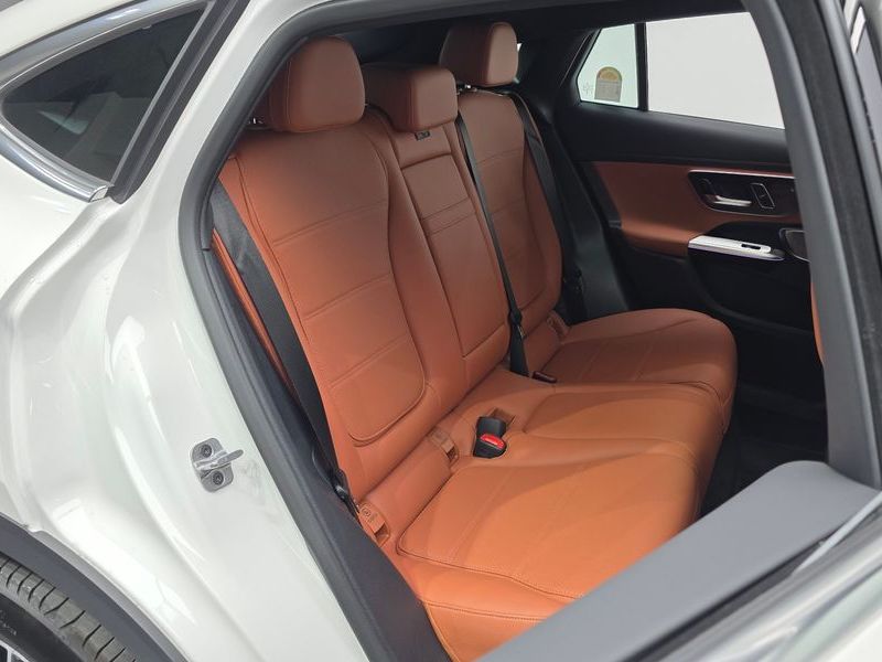 2026 Mercedes-Benz C-Class GLC300 4MATIC Avnatgarde Coupe photo 11