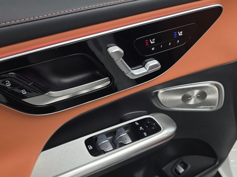 2026 Mercedes-Benz C-Class GLC300 4MATIC Avnatgarde Coupe photo 14