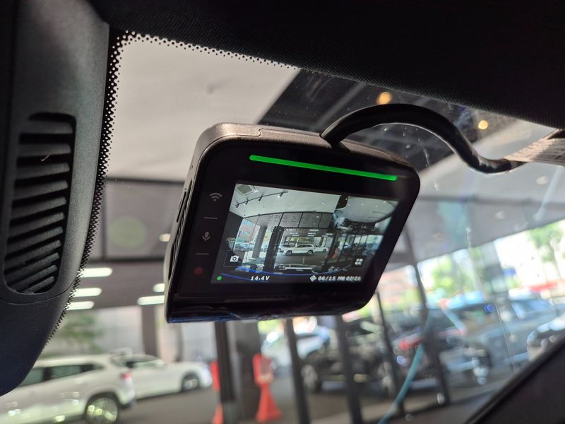 2026 Mercedes-Benz E-Class E450 4MATIC Exclusive photo 20