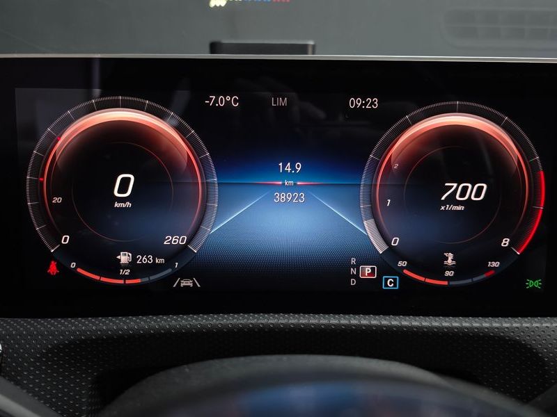 2020 Mercedes-Benz A-Class CLA250 4MATIC photo 8