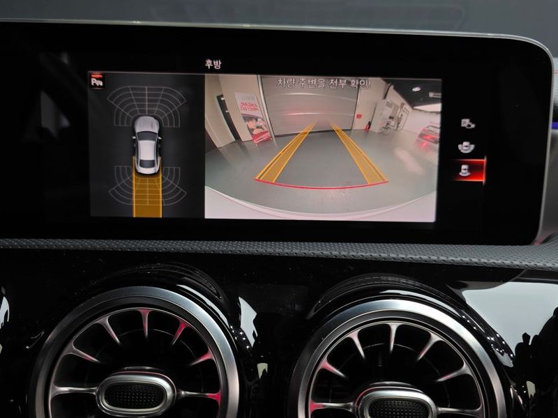 2020 Mercedes-Benz A-Class CLA250 4MATIC photo 14