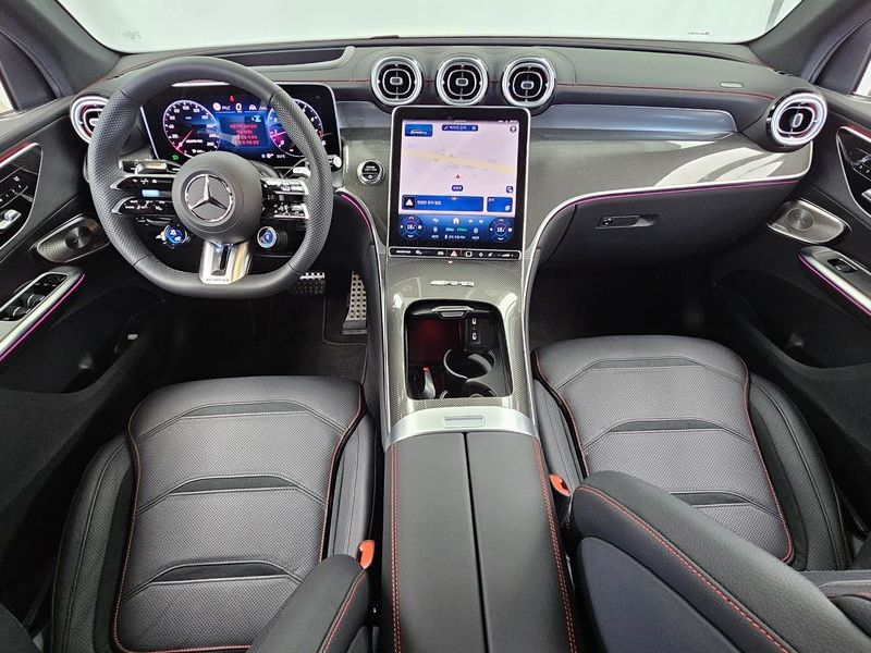2026 Mercedes-Benz C-Class AMG GLC43 4MATIC photo 7