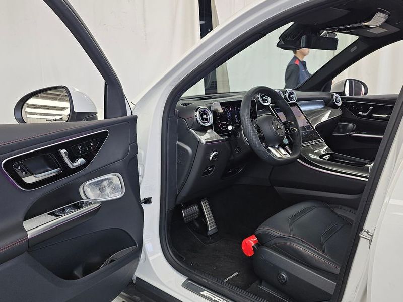 2026 Mercedes-Benz C-Class AMG GLC43 4MATIC photo 10