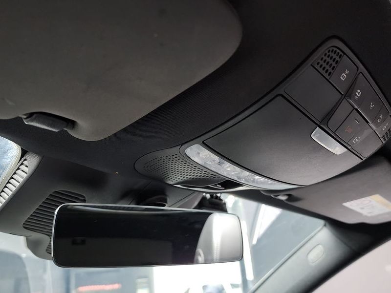 2021 Mercedes-Benz E-Class E350 4MATIC AMG Line Edition photo 19