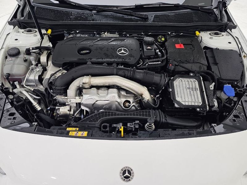2026 Mercedes-Benz A-Class A220 Sedan photo 15
