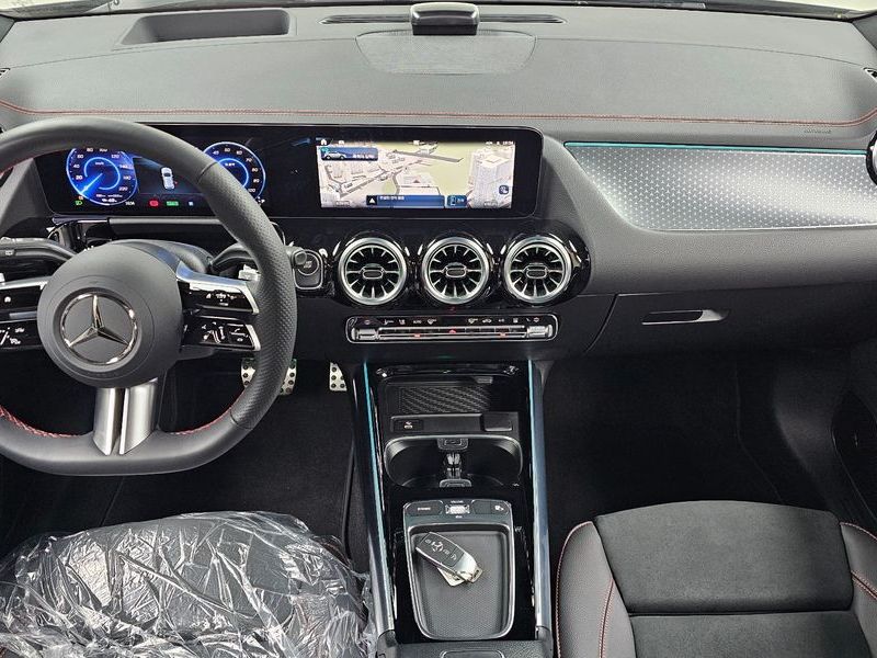 2025 Mercedes-Benz EQA H243 EQA250 AMG Line photo 7