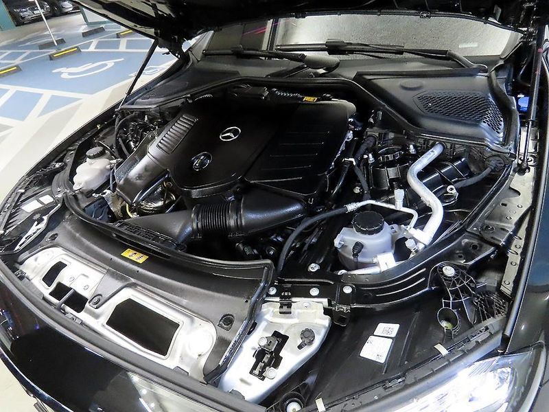 2026 Mercedes-Benz E-Class E200 AMG Line photo 19