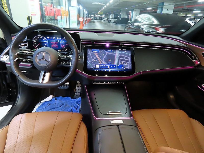 2026 Mercedes-Benz E-Class E200 AMG Line photo 10