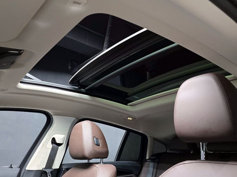 2022 BMW X4 xDrive20i xLine photo 19