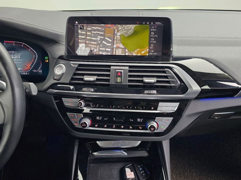 2021 BMW X3 xDrive 20d photo 16
