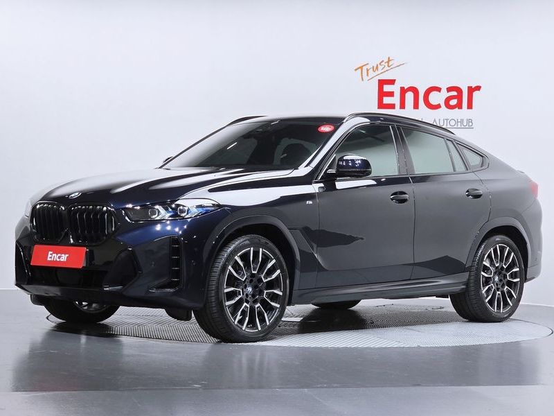 2025 BMW X6 xDrive40i M Sport photo 1