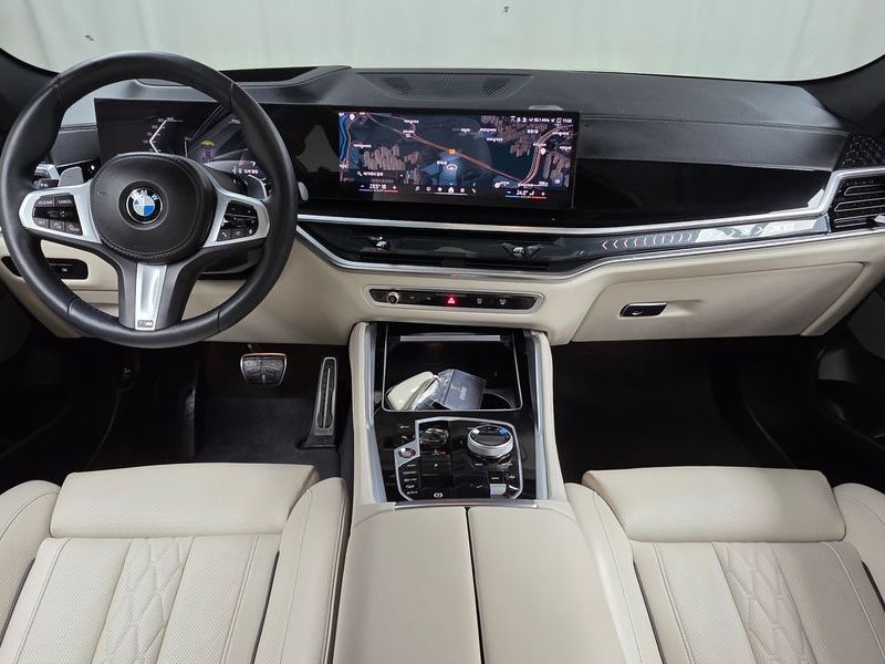 2025 BMW X6 xDrive40i M Sport photo 7