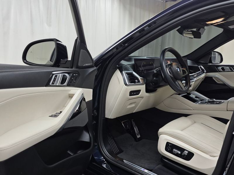 2025 BMW X6 xDrive40i M Sport photo 10