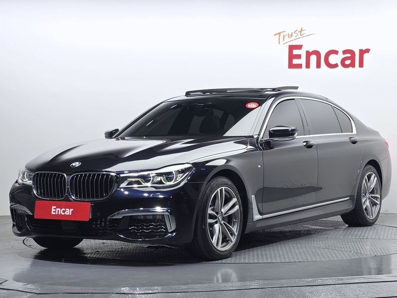 2018 BMW 7 Series 730Ld xDrive M Sport photo 1