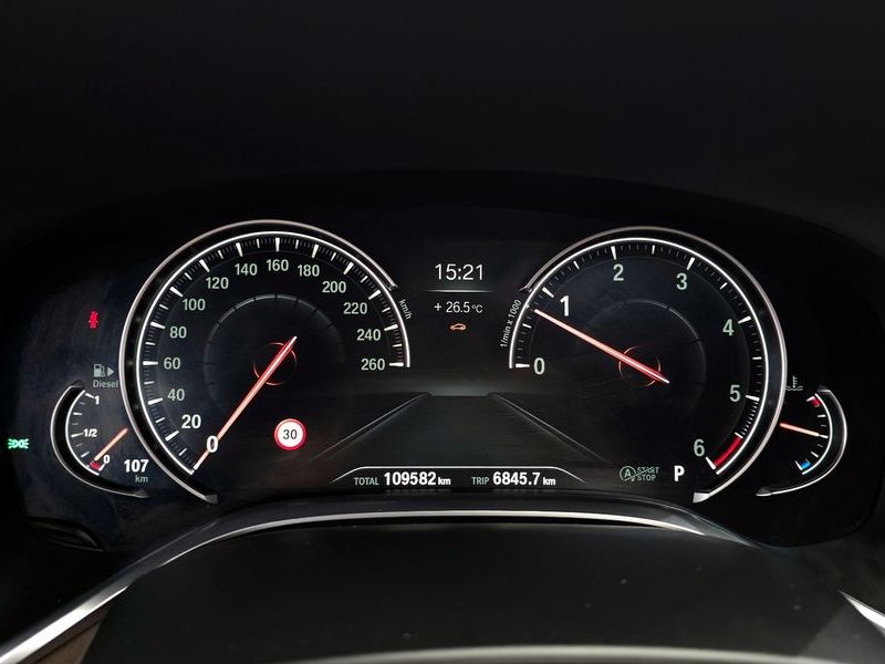 2018 BMW 7 Series 730Ld xDrive M Sport photo 8
