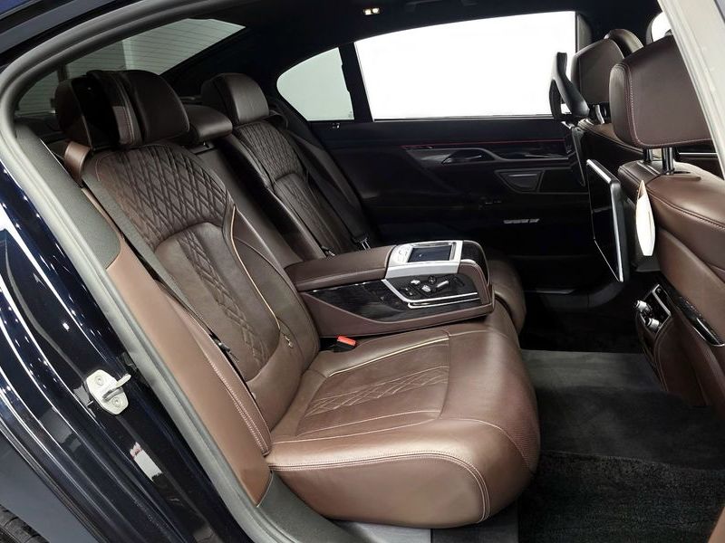 2018 BMW 7 Series 730Ld xDrive M Sport photo 13