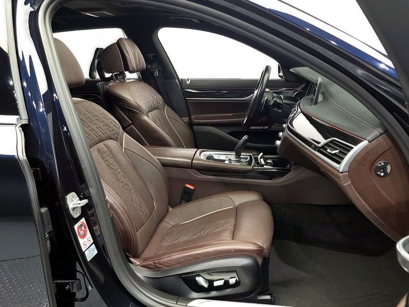 2018 BMW 7 Series 730Ld xDrive M Sport photo 26