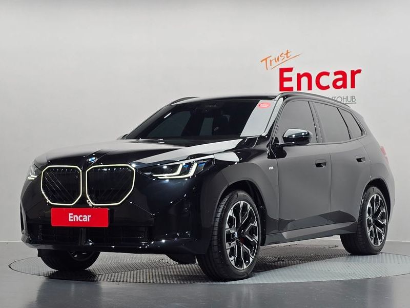 2025 BMW X3 xDrive 20 M Sport Pro photo 1