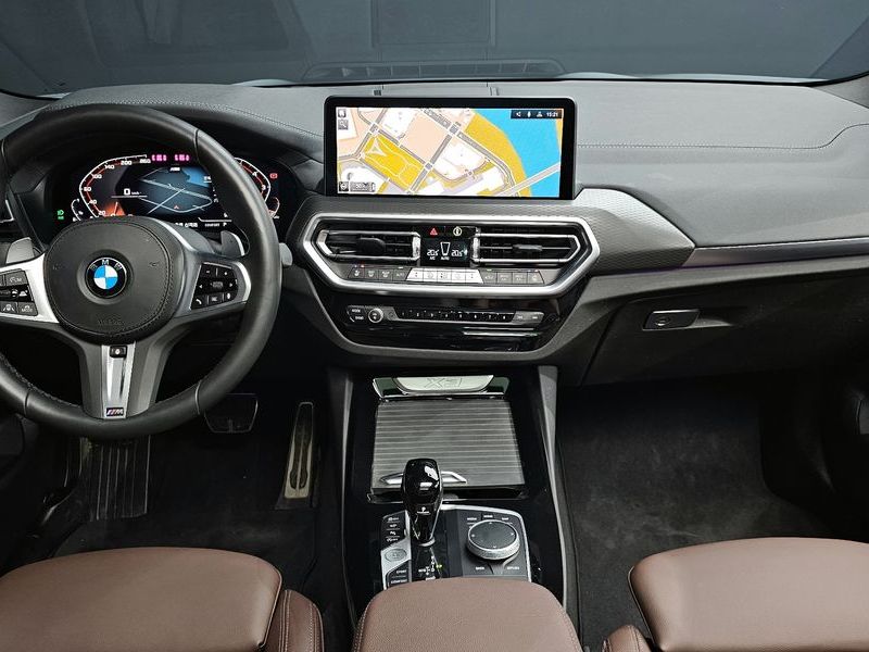 2024 BMW X3 xDrive 20i M Sports Pro photo 7