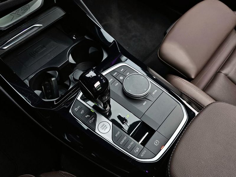 2024 BMW X3 xDrive 20i M Sports Pro photo 9