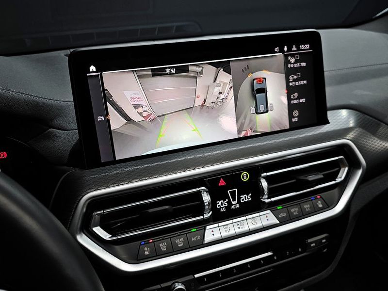 2024 BMW X3 xDrive 20i M Sports Pro photo 16