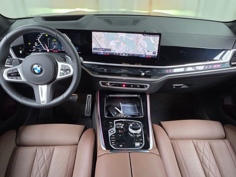 2025 BMW X5 xDrive 40i M Sport photo 7
