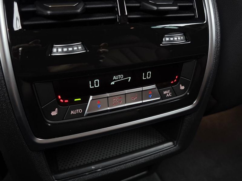 2025 BMW X5 xDrive 40i M Sport photo 29