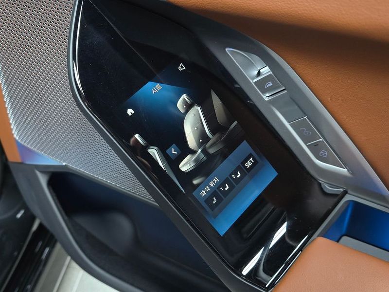 2025 BMW 7 Series 740d xDrive M Sport photo 29