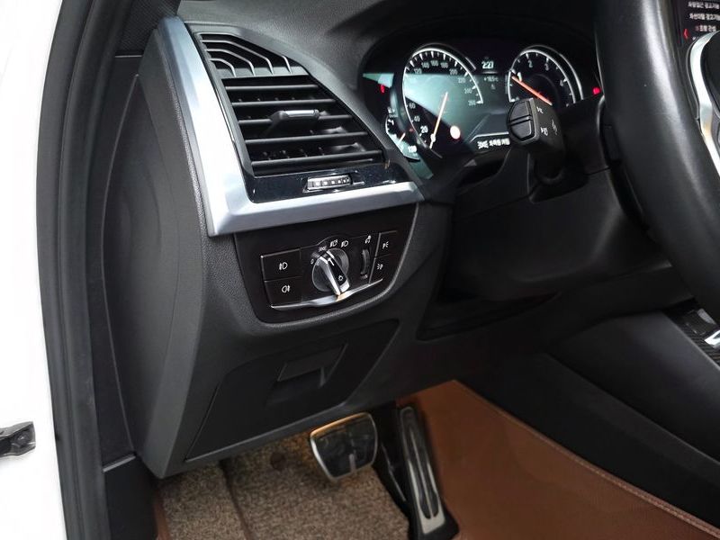2019 BMW X3 xDrive 20d M Sport photo 13