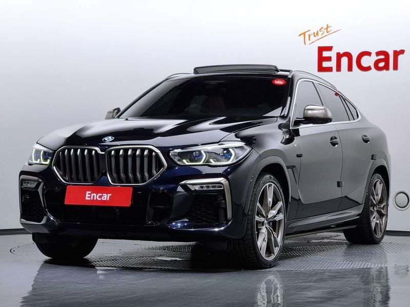2021 BMW X6 M50i photo 1
