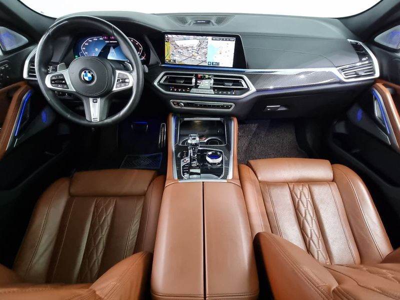 2021 BMW X6 M50i photo 7