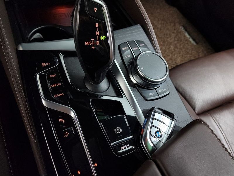 2022 BMW 6 Series 620d M Sport photo 9