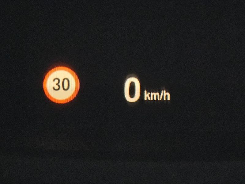 2018 BMW 3 Series 320d photo 16