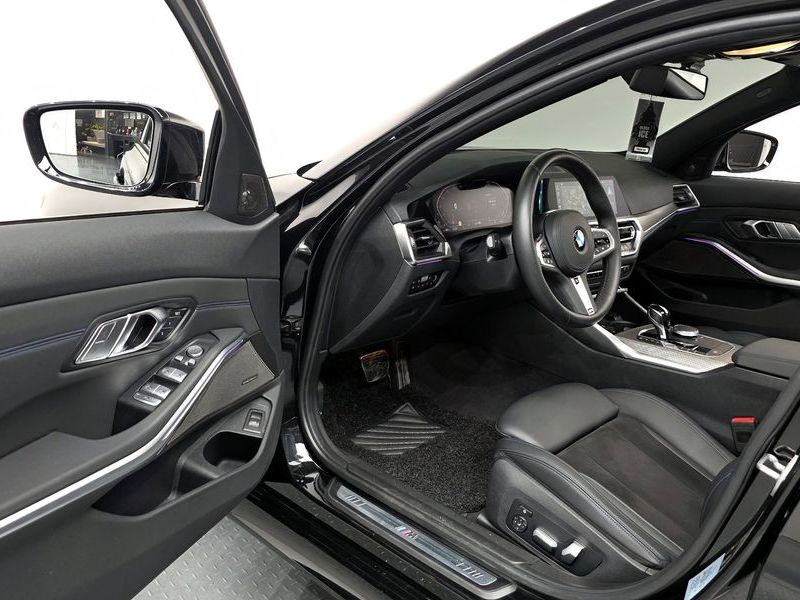 2021 BMW 3 Series 320i M Sport photo 10