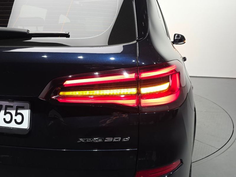 2021 BMW X5 xDrive 30d M Sport photo 23