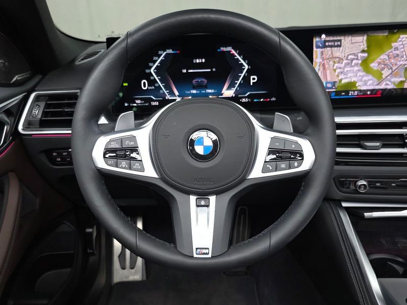 2024 BMW 4 Series 420i M Sport Convertible photo 12