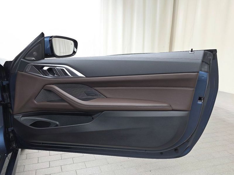 2024 BMW 4 Series 420i M Sport Convertible photo 25