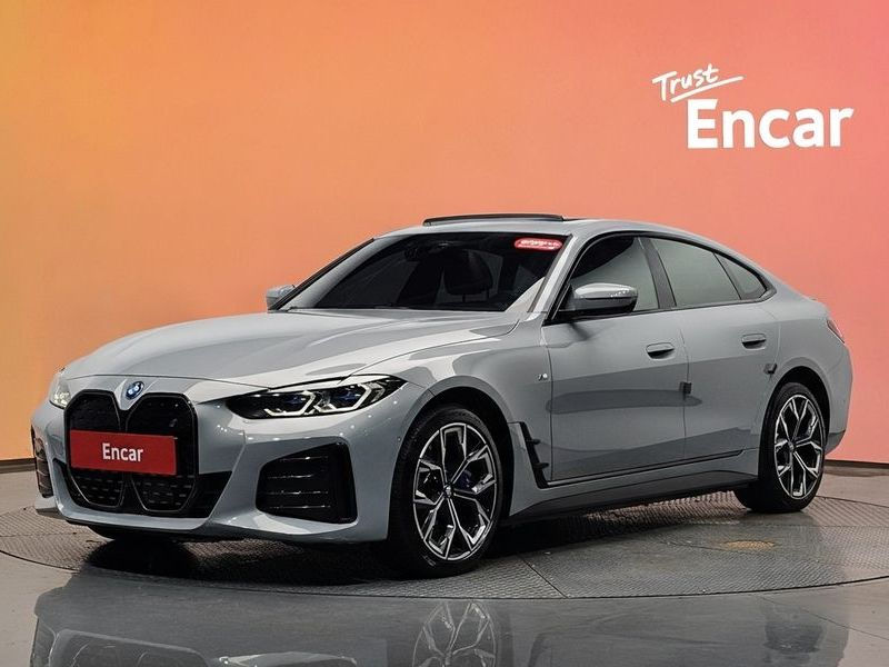 2023 BMW i4 eDrive40 M Sports Pro photo 1