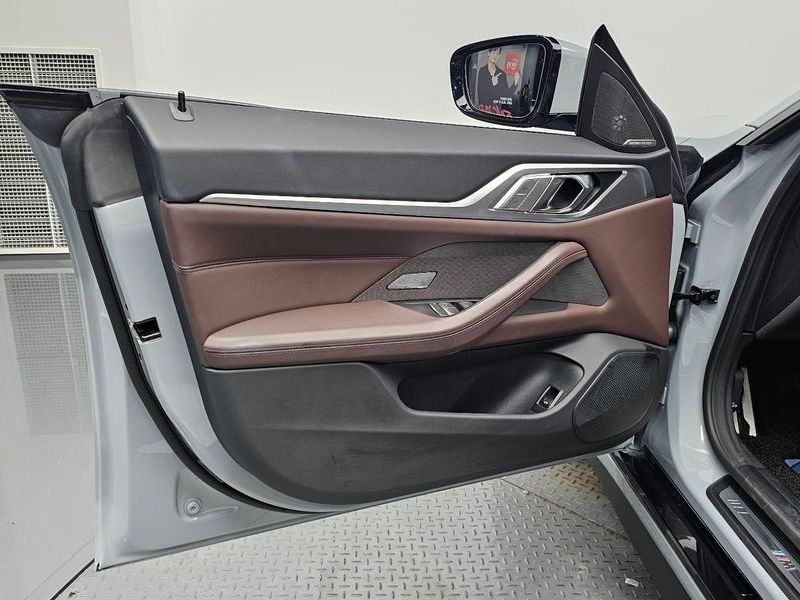 2023 BMW i4 eDrive40 M Sports Pro photo 24