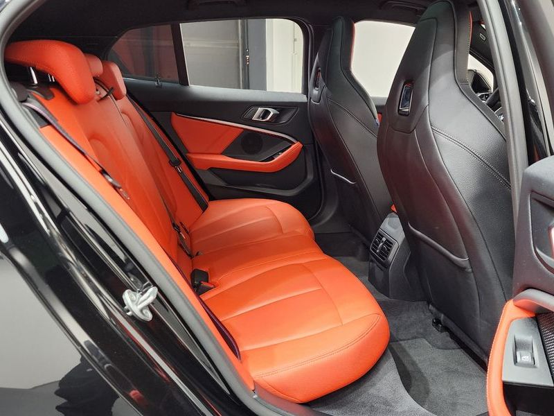 2022 BMW 1 Series M135i xDrive photo 11