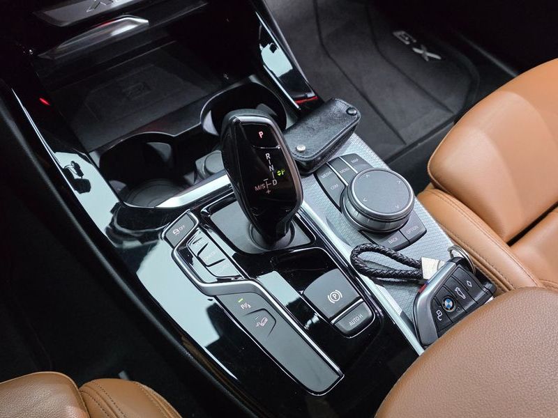 2020 BMW X3 xDrive 20d M Sport photo 9