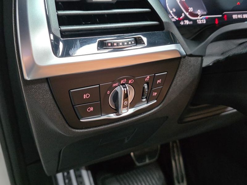 2020 BMW X3 xDrive 20d M Sport photo 20