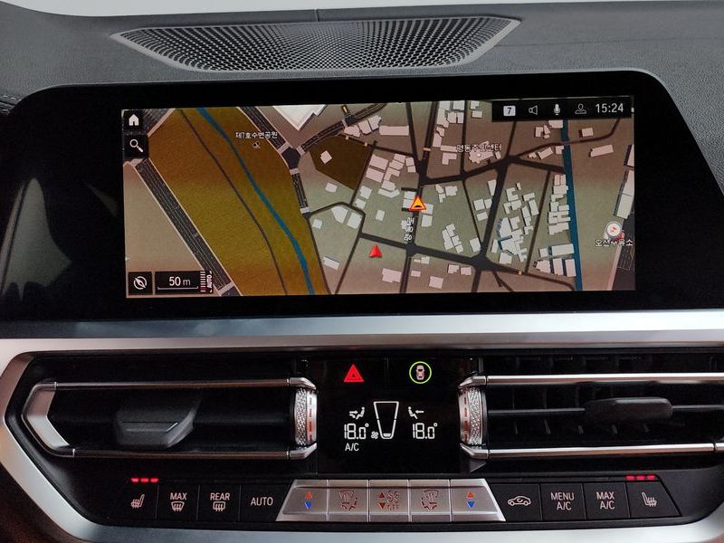 2022 BMW 3 Series M340i photo 12