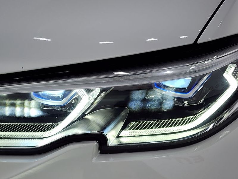 2022 BMW 3 Series M340i photo 22