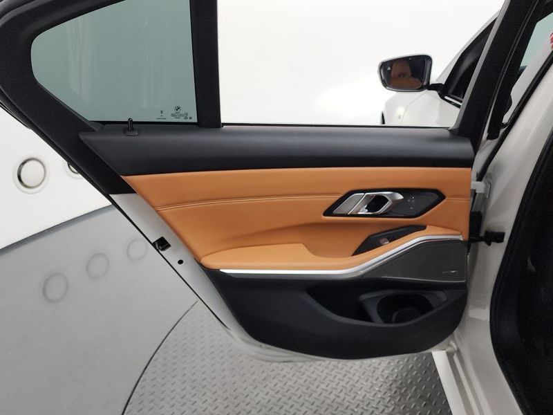 2022 BMW 3 Series M340i photo 25