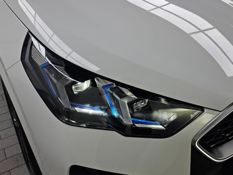 2025 BMW X2 xDrive 20i M Sport photo 22