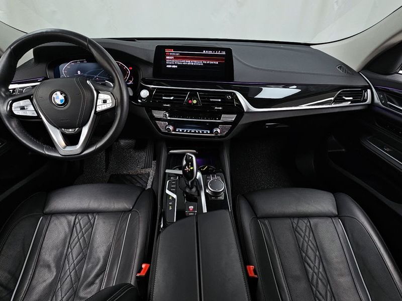 2020 BMW 6 Series 630i xDrive Luxury photo 7
