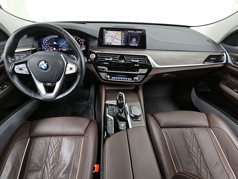 2020 BMW 6 Series 620d Luxury photo 7