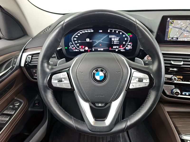 2020 BMW 6 Series 620d Luxury photo 13