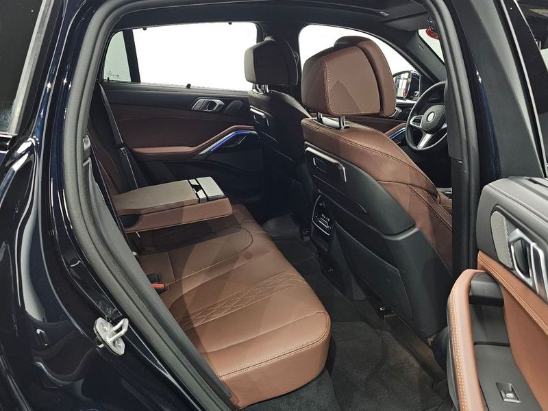 2026 BMW X6 xDrive40d M Sport Online Exclusive photo 26